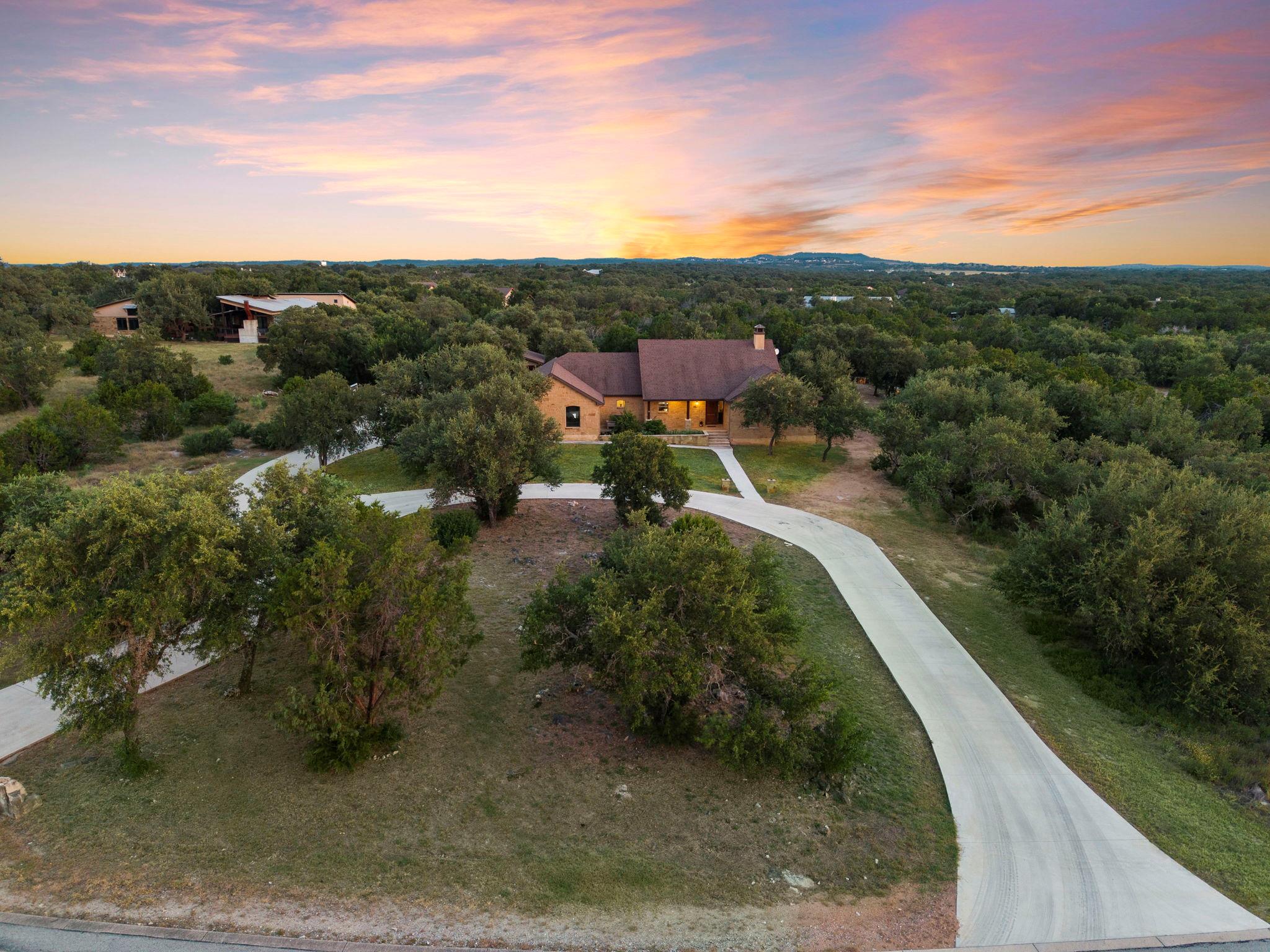 103 Creekside TRL