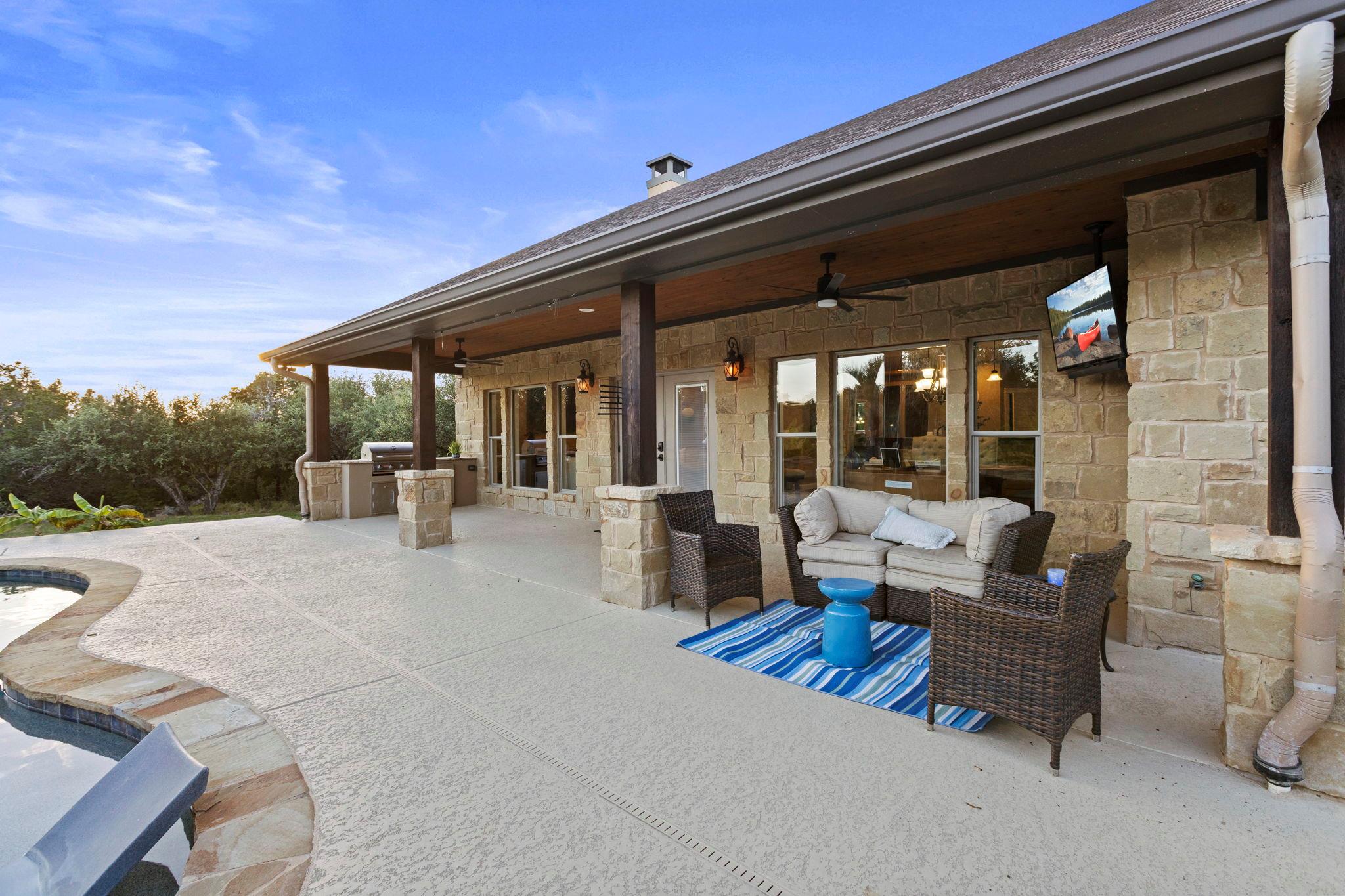 103 Creekside TRL