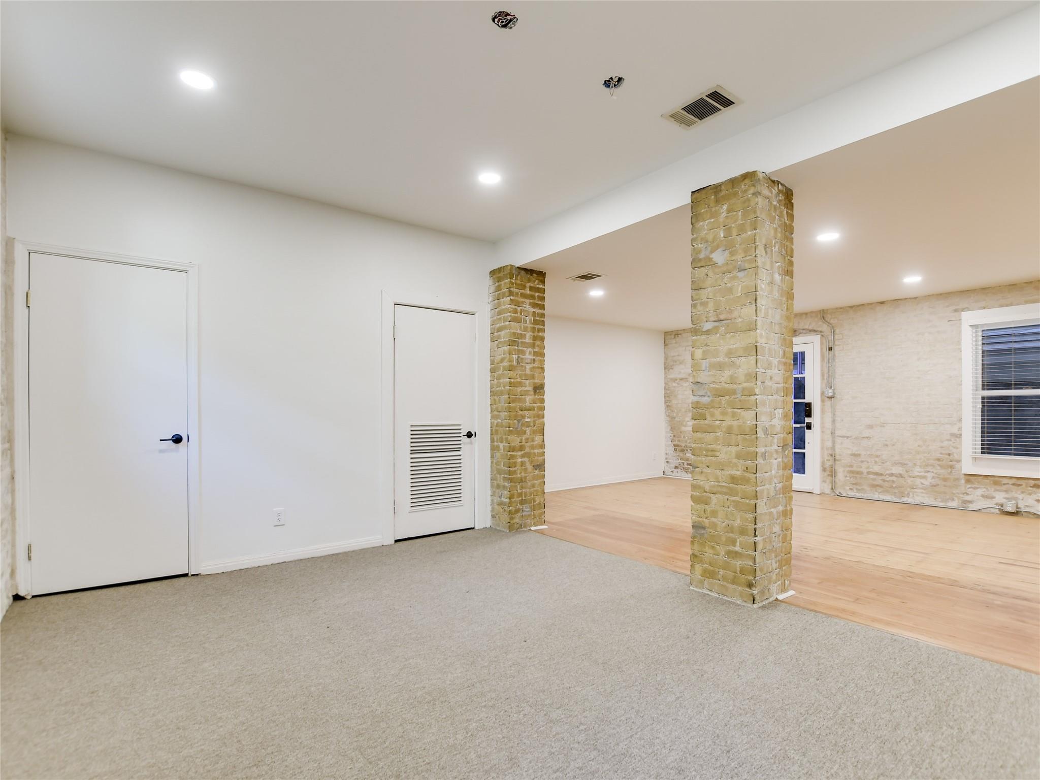 702 San Antonio ST # 101