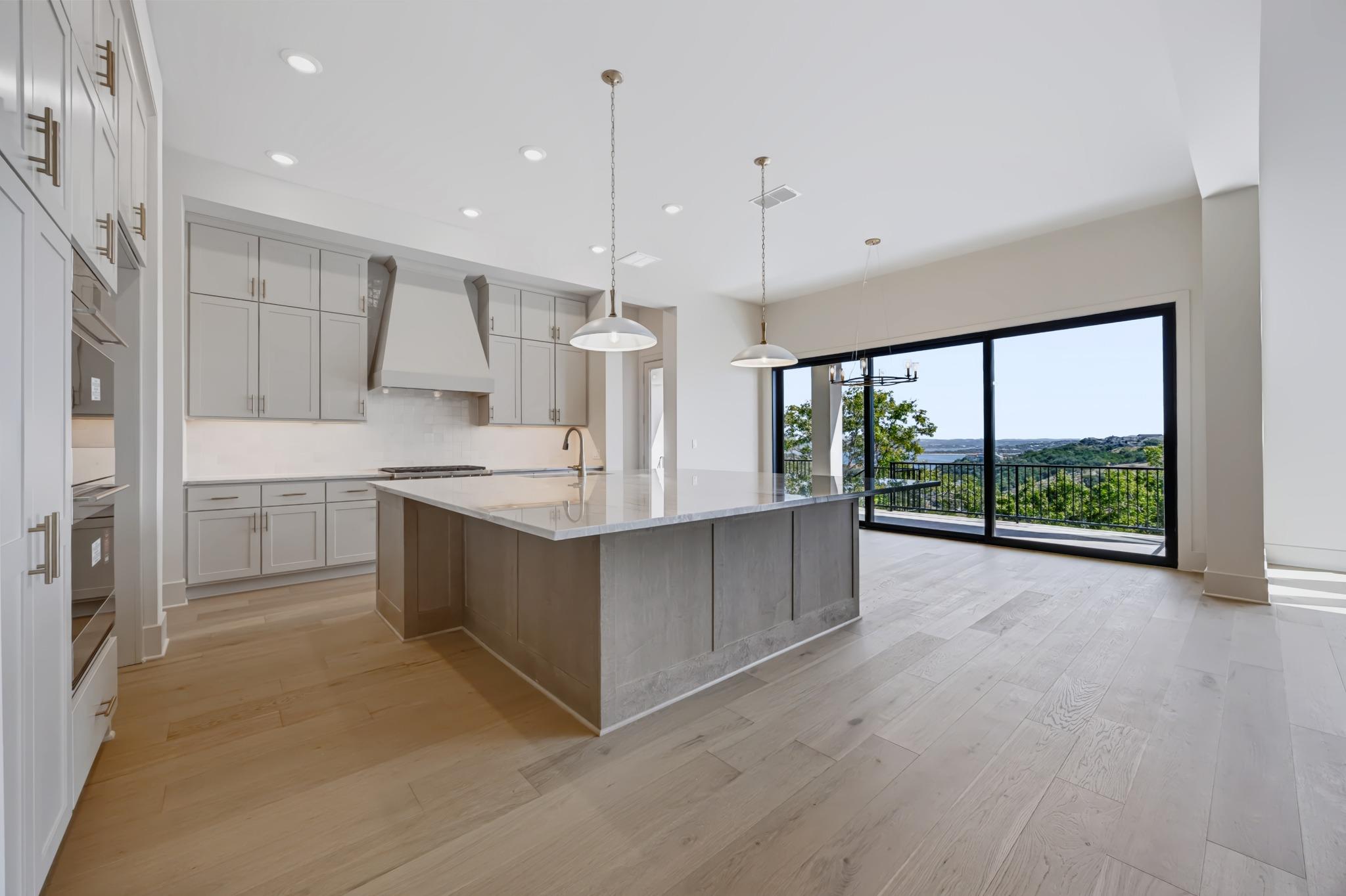 936 Bristol Creek BND