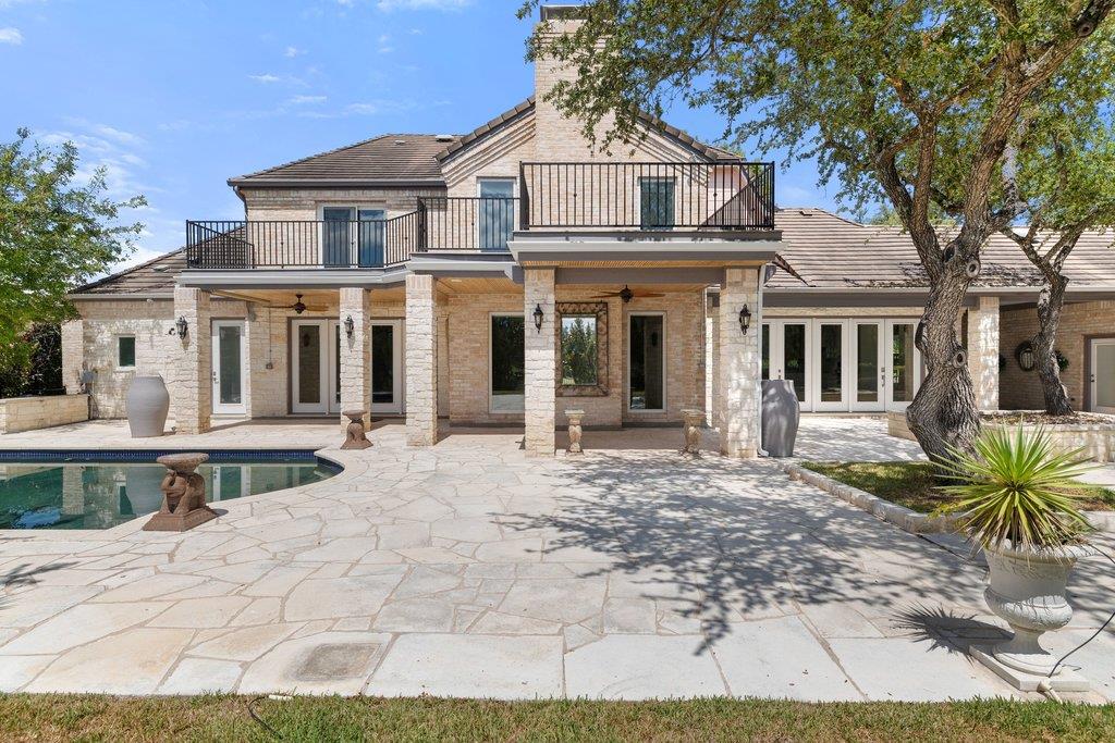 17 Hedgebrook WAY