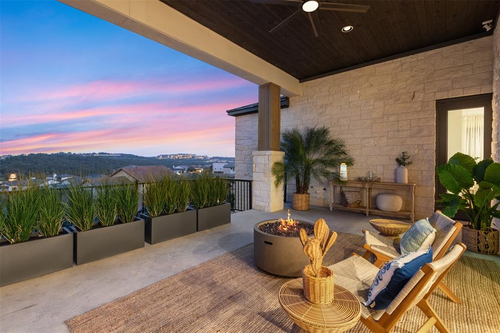 812 Serene Estates DR