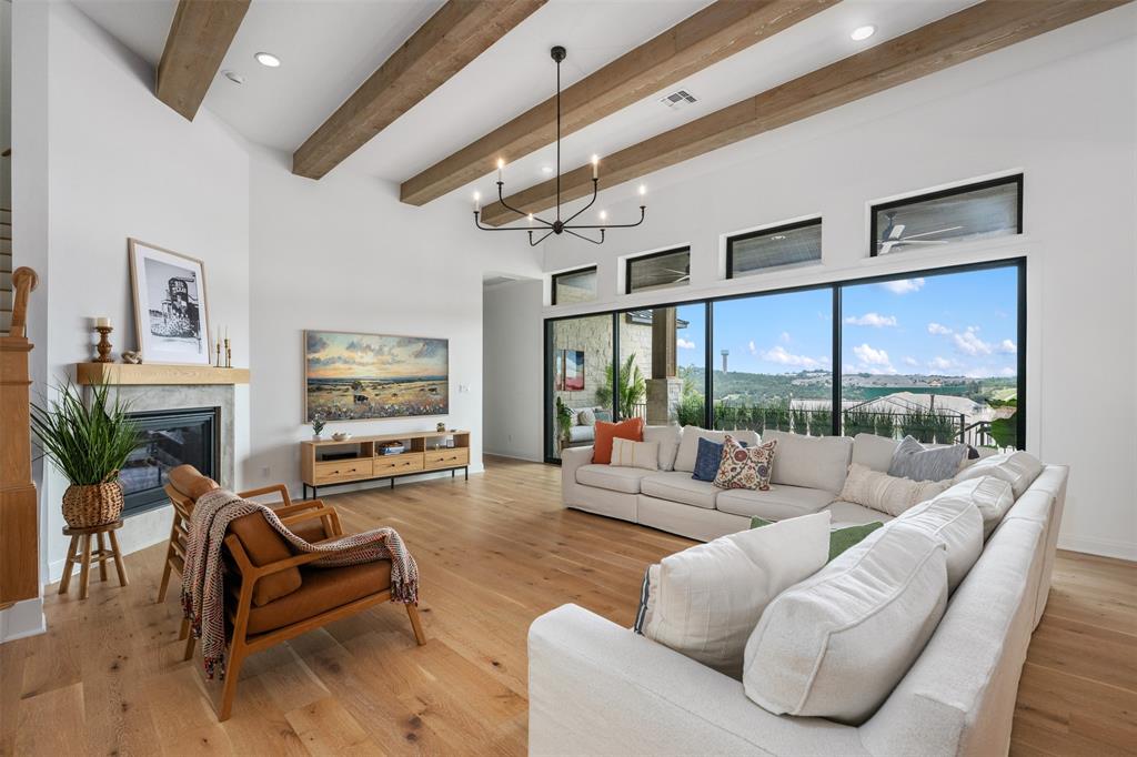 812 Serene Estates DR