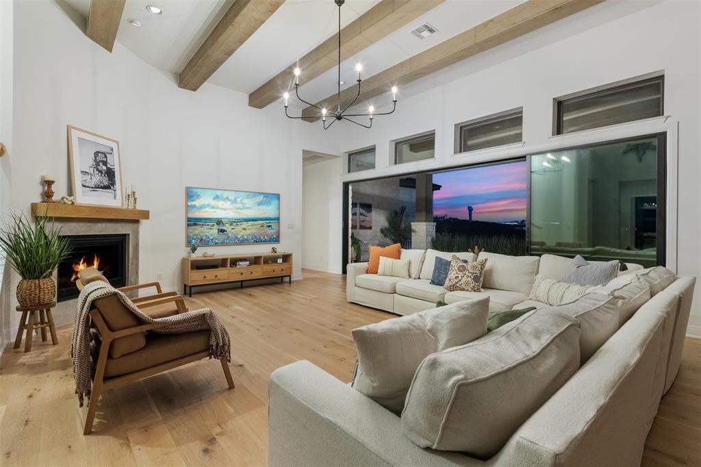 812 Serene Estates DR