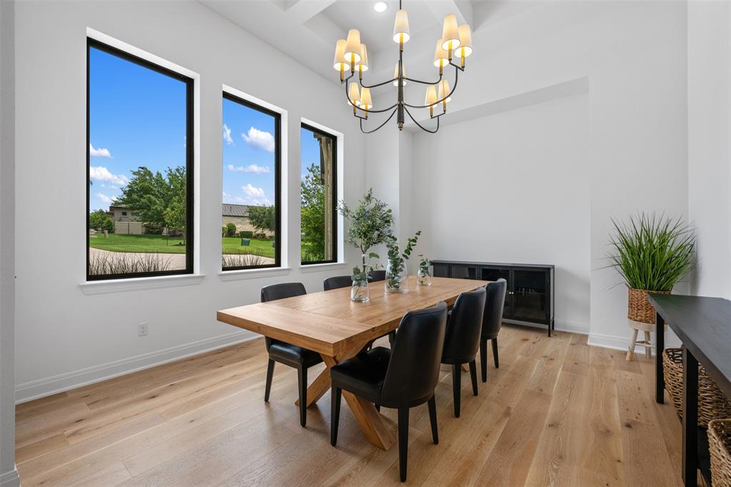 812 Serene Estates DR