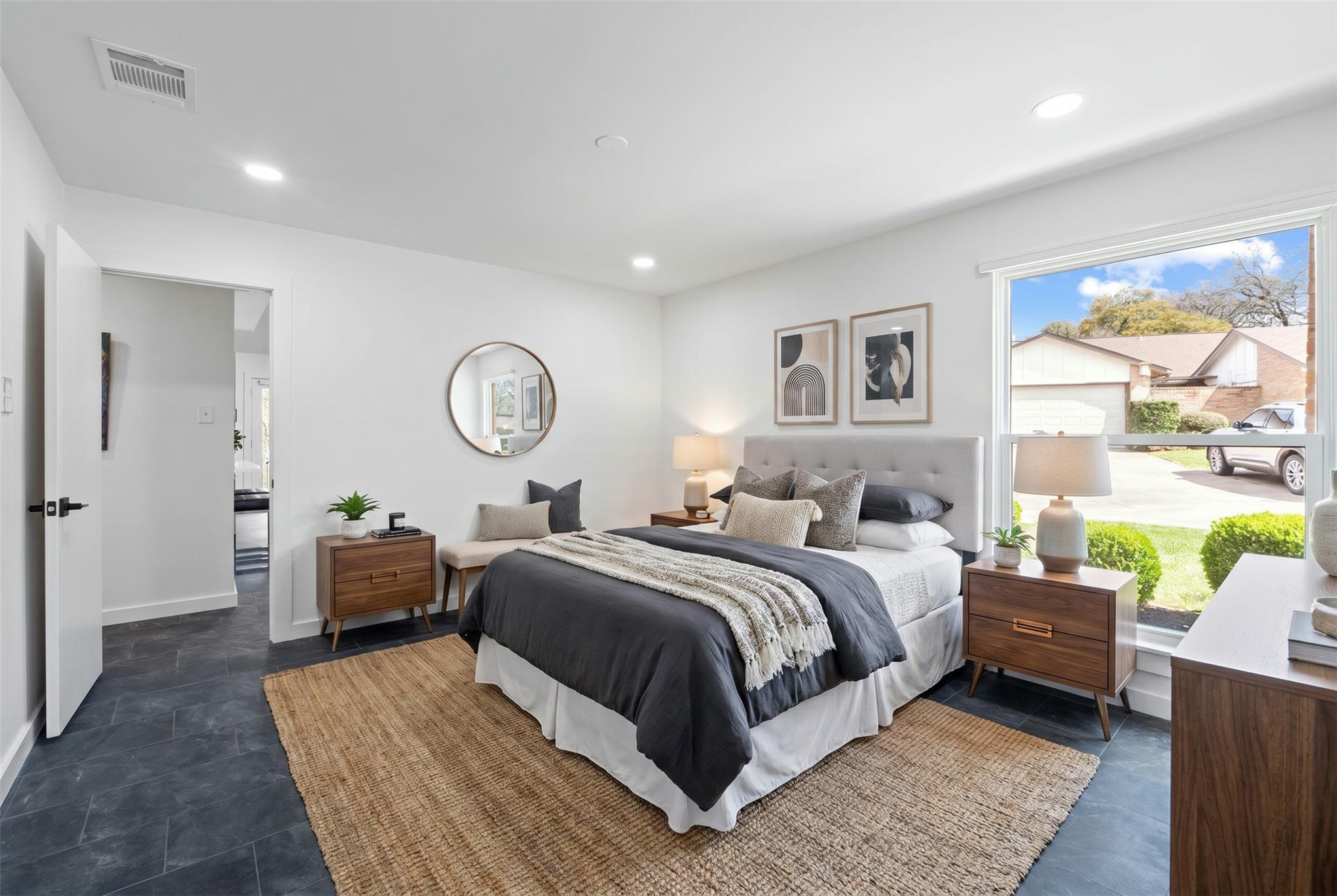 2528 Stoutwood CIR