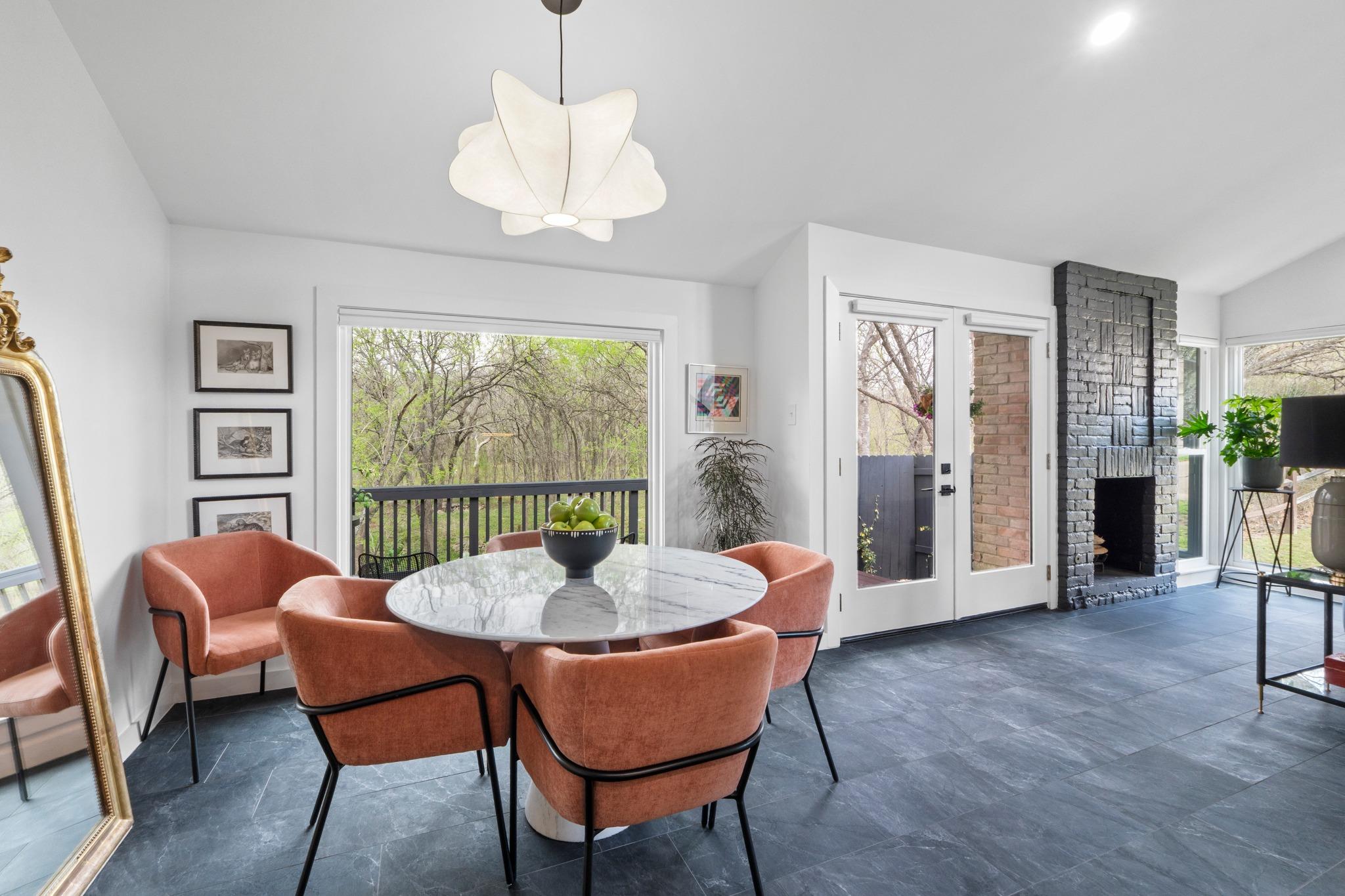 2528 Stoutwood CIR