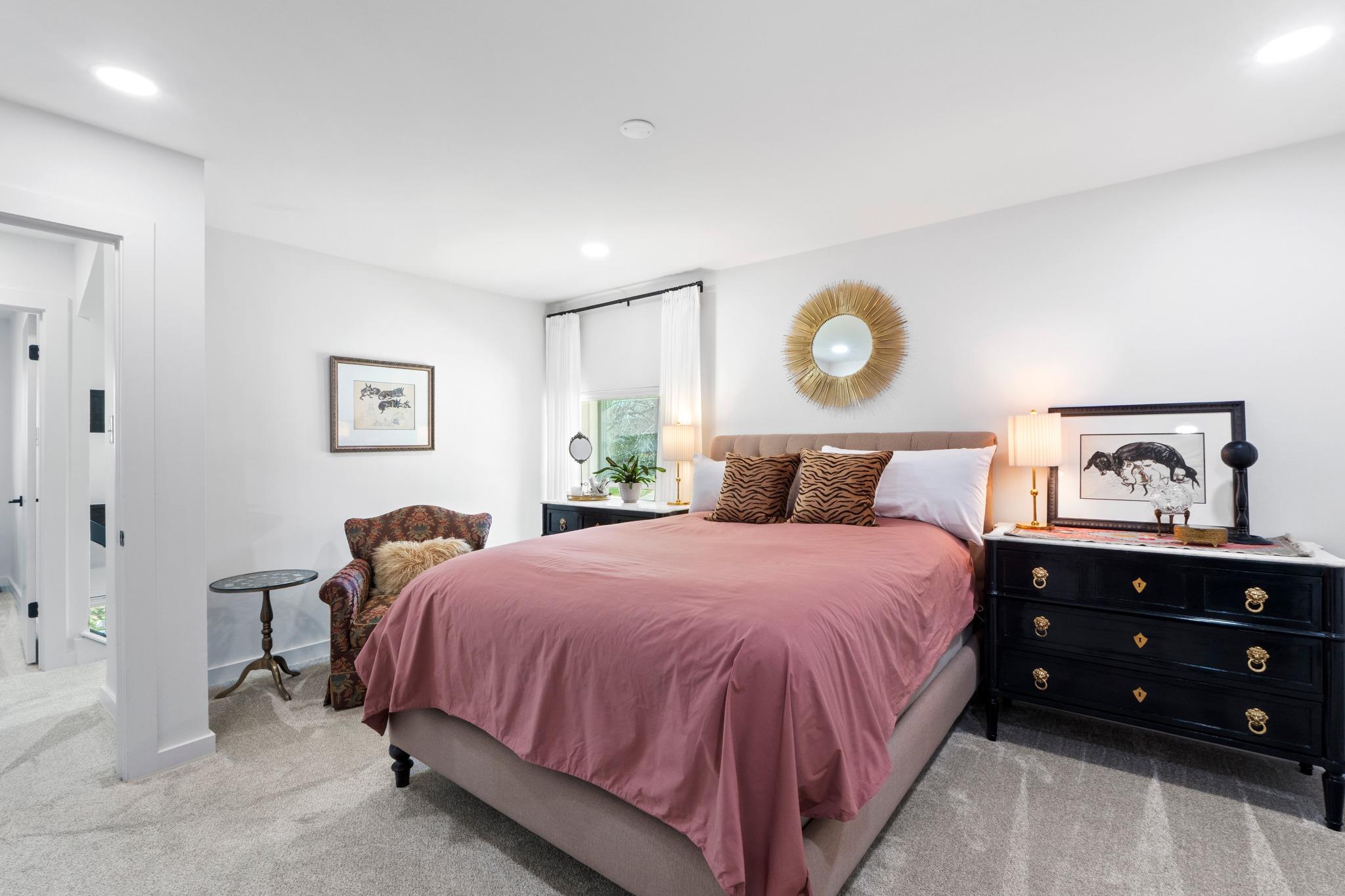2528 Stoutwood CIR