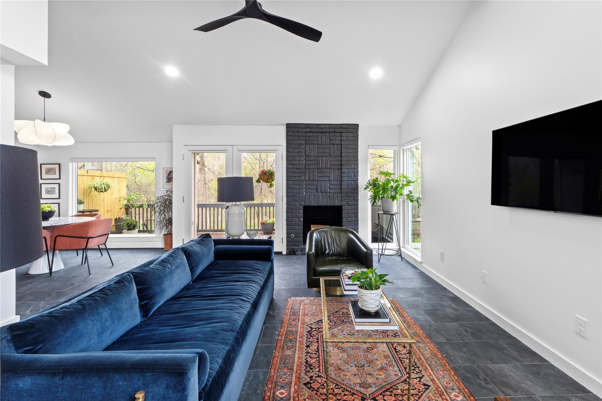 2528 Stoutwood CIR