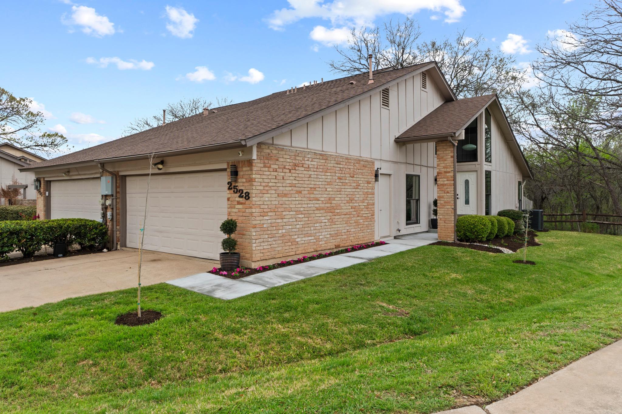 2528 Stoutwood CIR