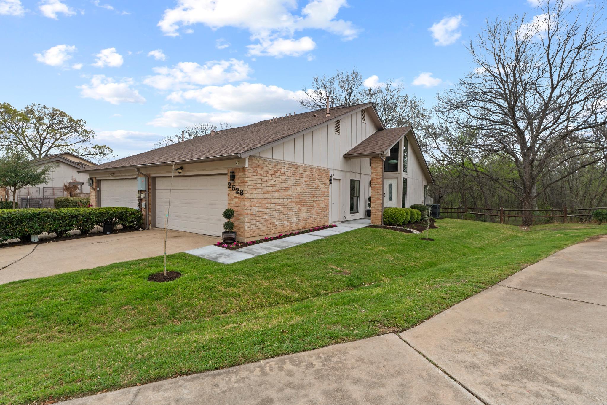 2528 Stoutwood CIR