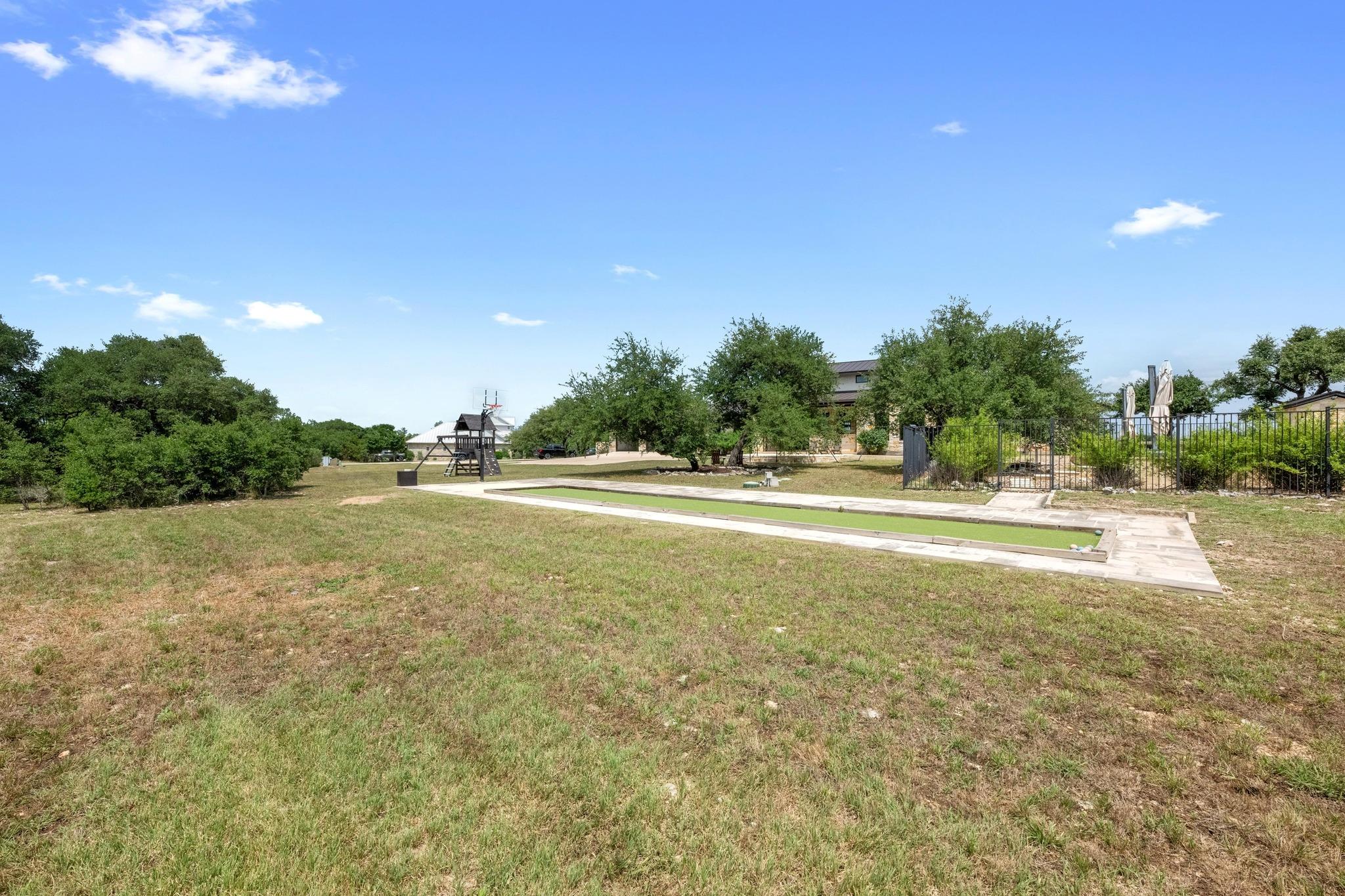 3400 Tuscany DR