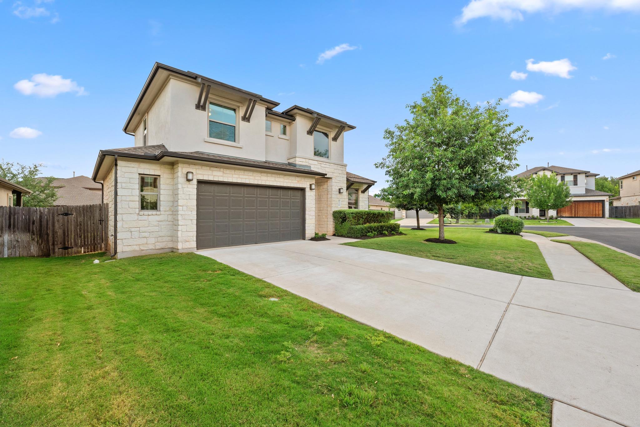 6700 Kalahari DR