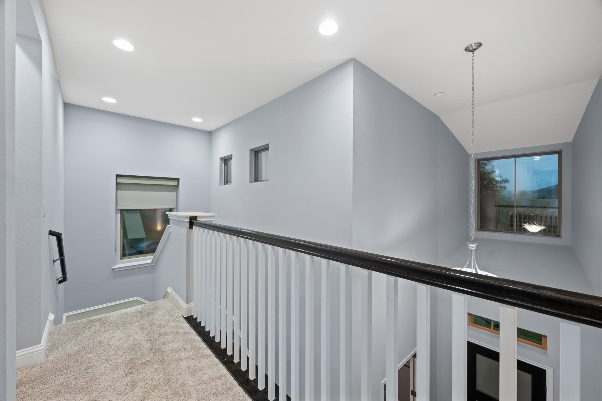 6700 Kalahari DR