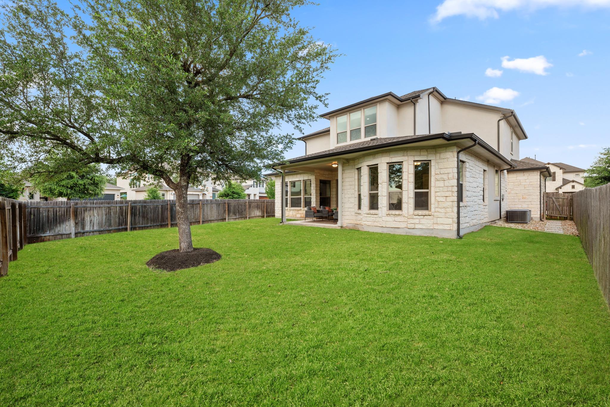 6700 Kalahari DR