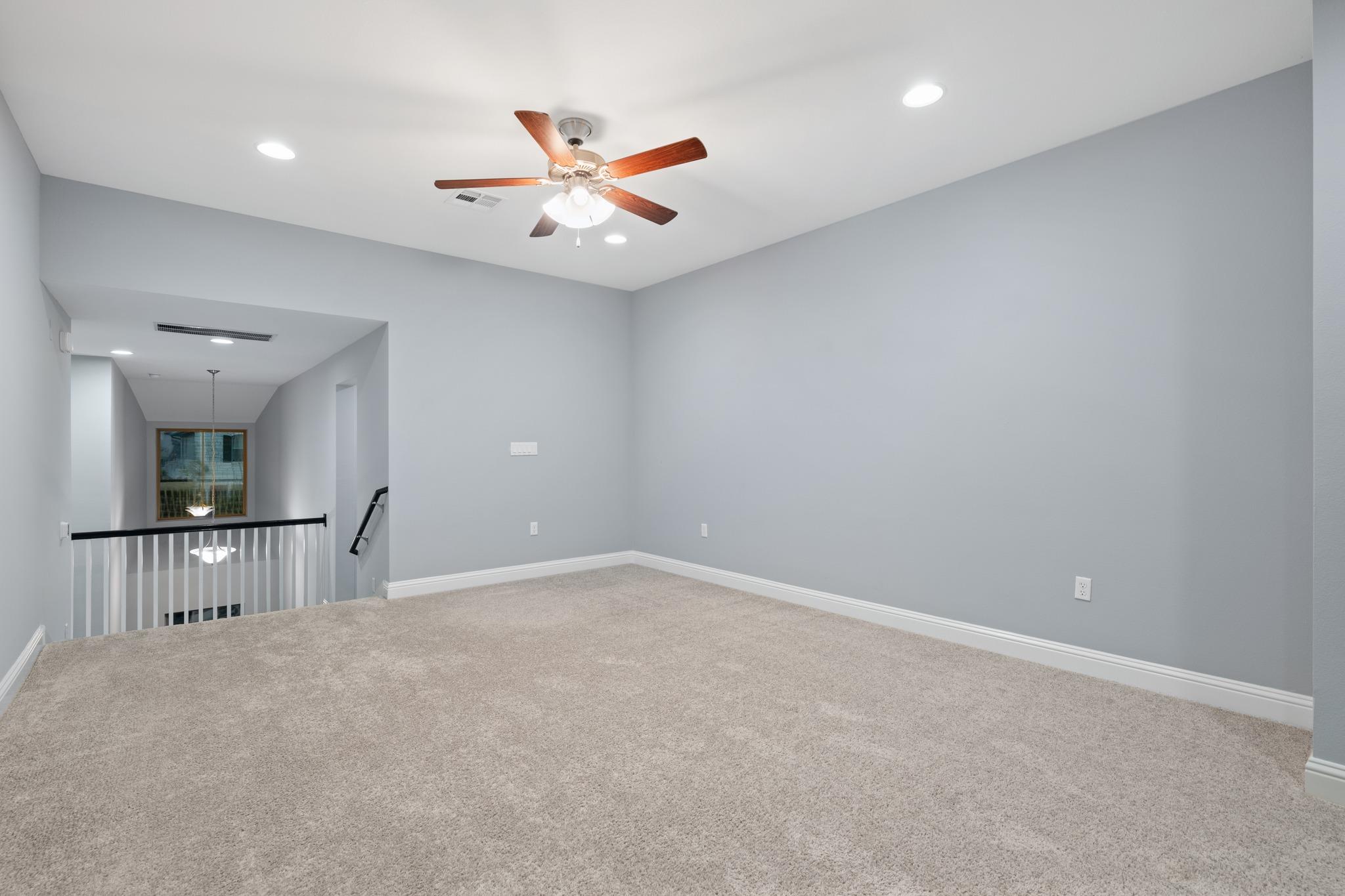 6700 Kalahari DR