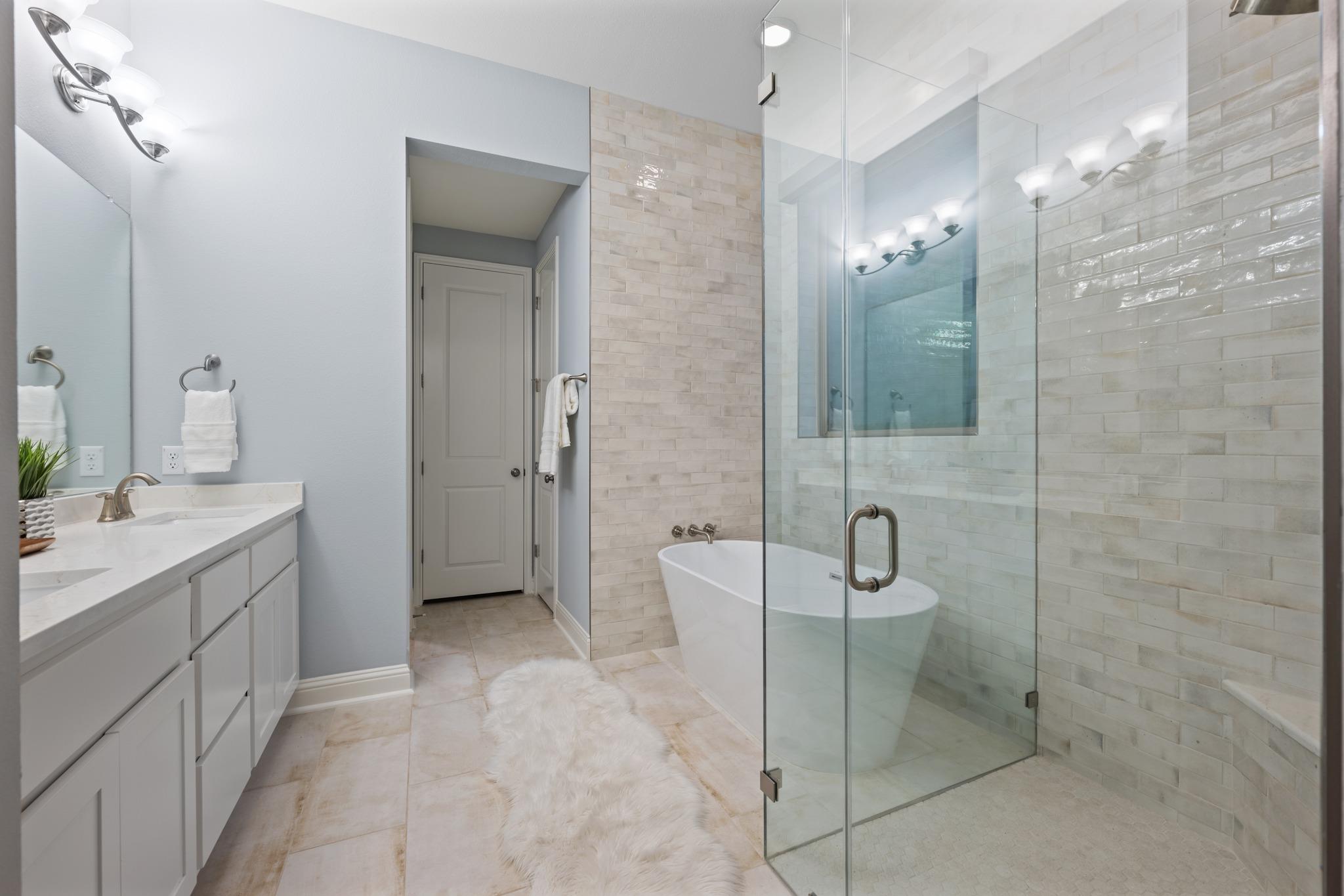 6700 Kalahari DR