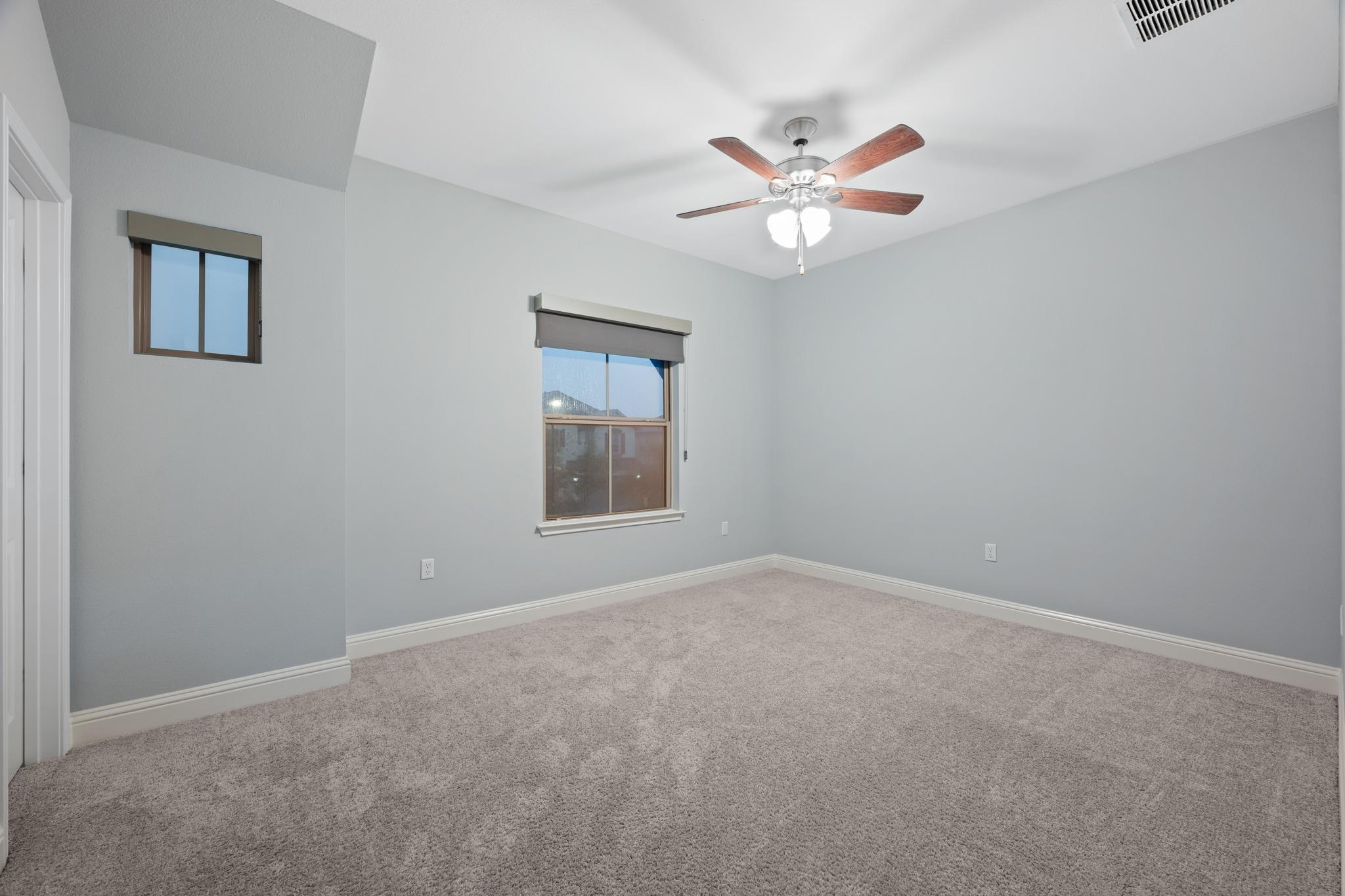 6700 Kalahari DR