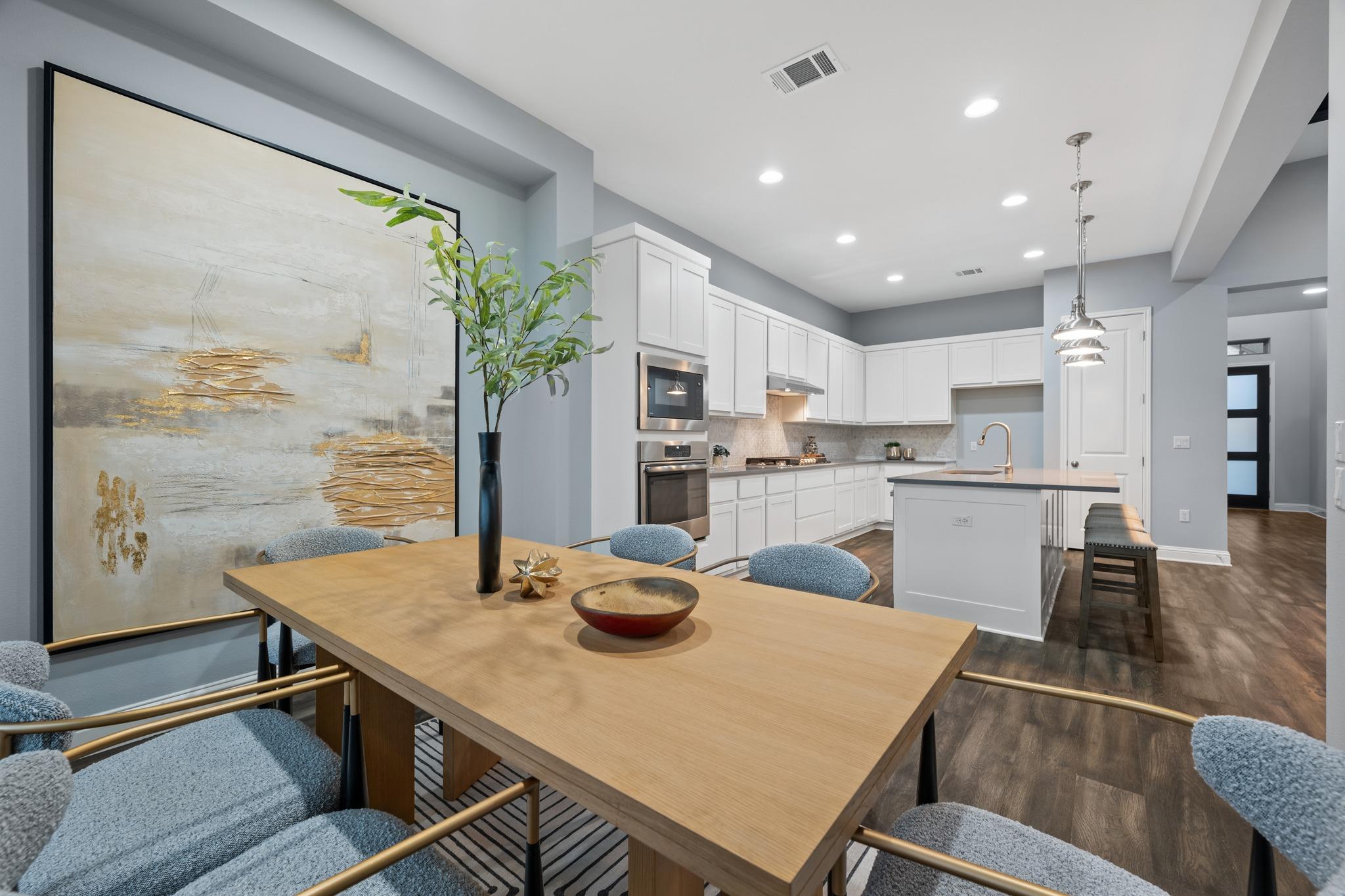6700 Kalahari DR