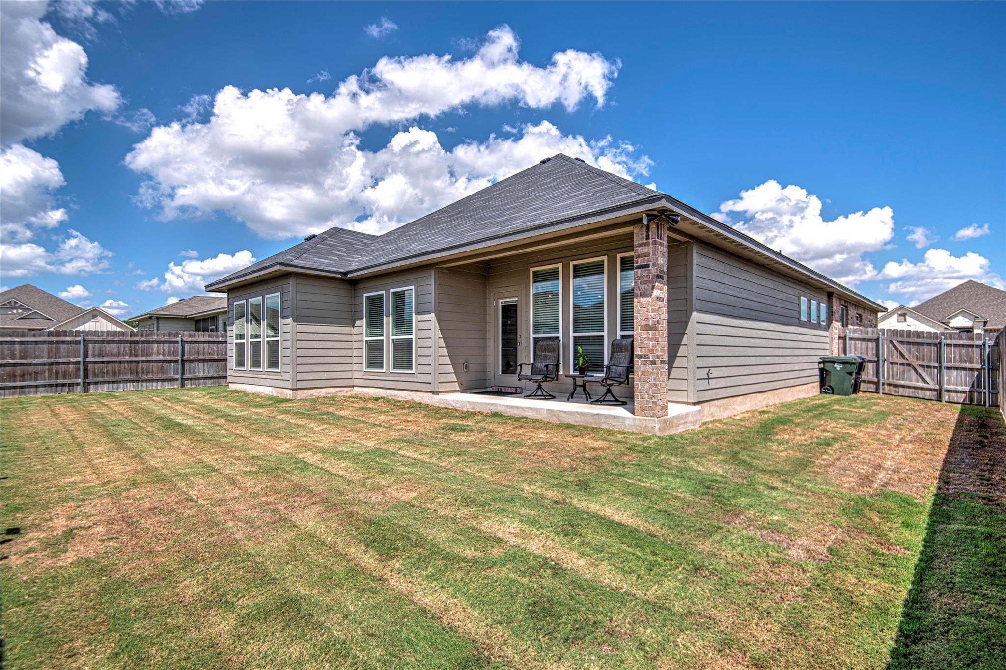 7221 Caladium DR