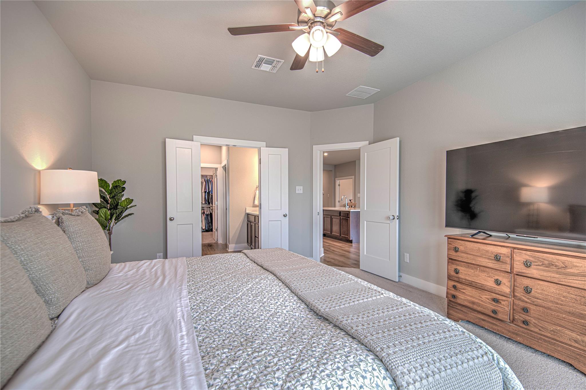 7221 Caladium DR