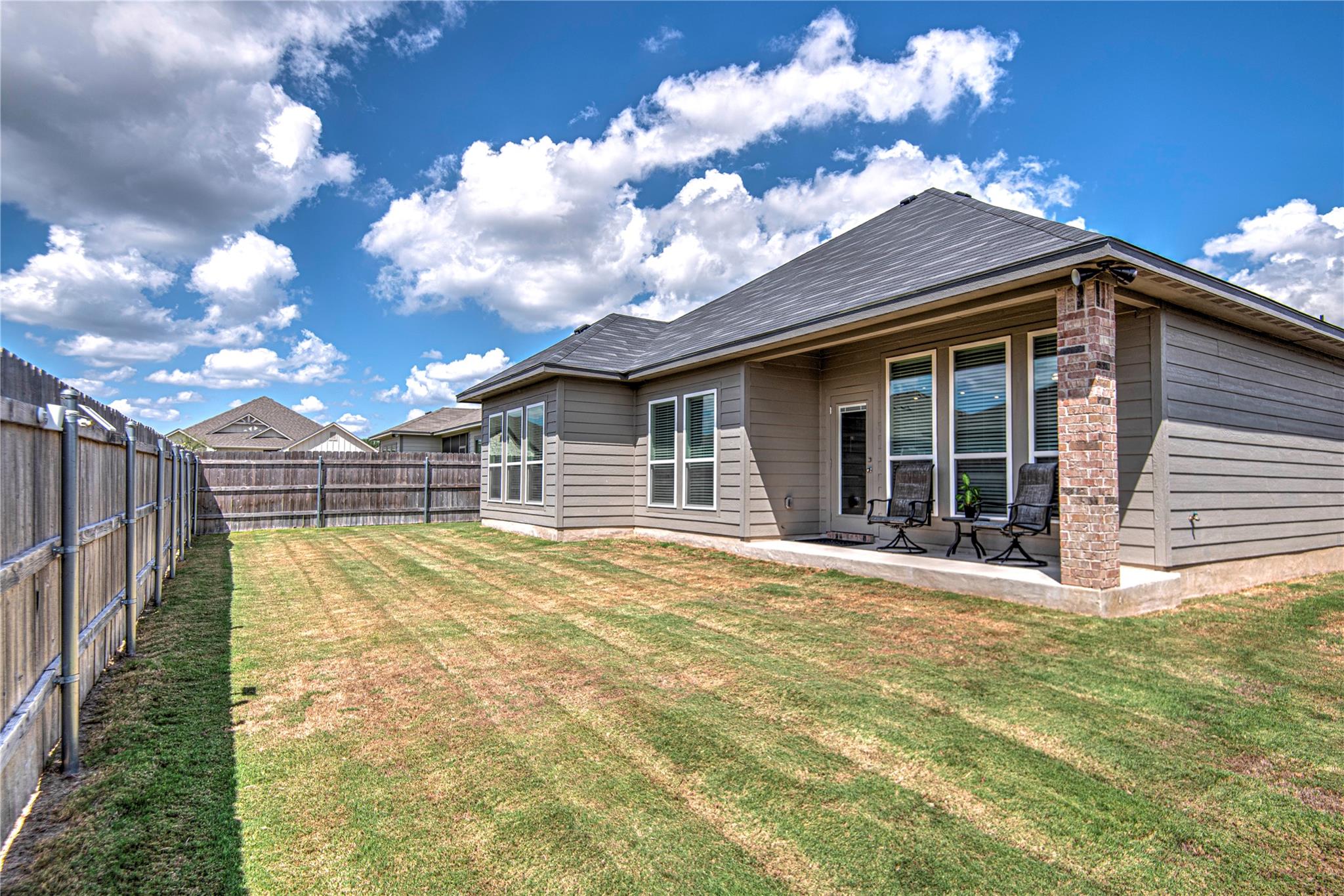 7221 Caladium DR