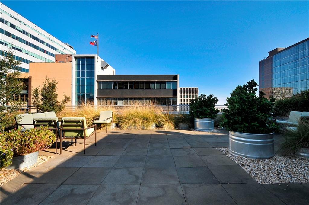 800 Brazos ST # 1111