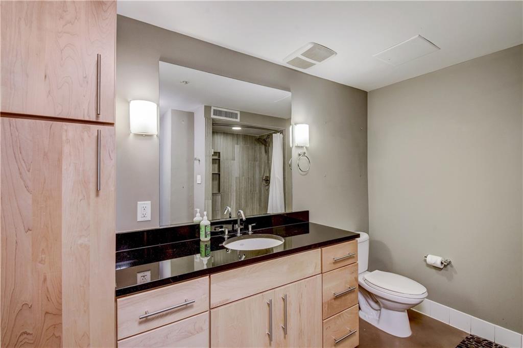 800 Brazos ST # 1111