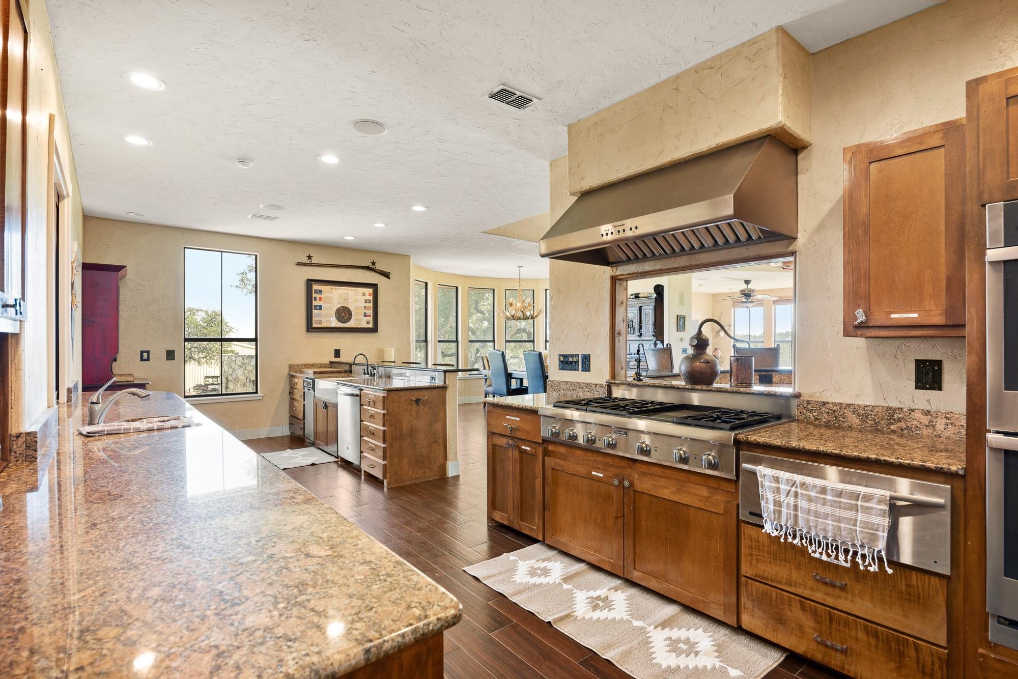 994 Upper Turtle Creek RD