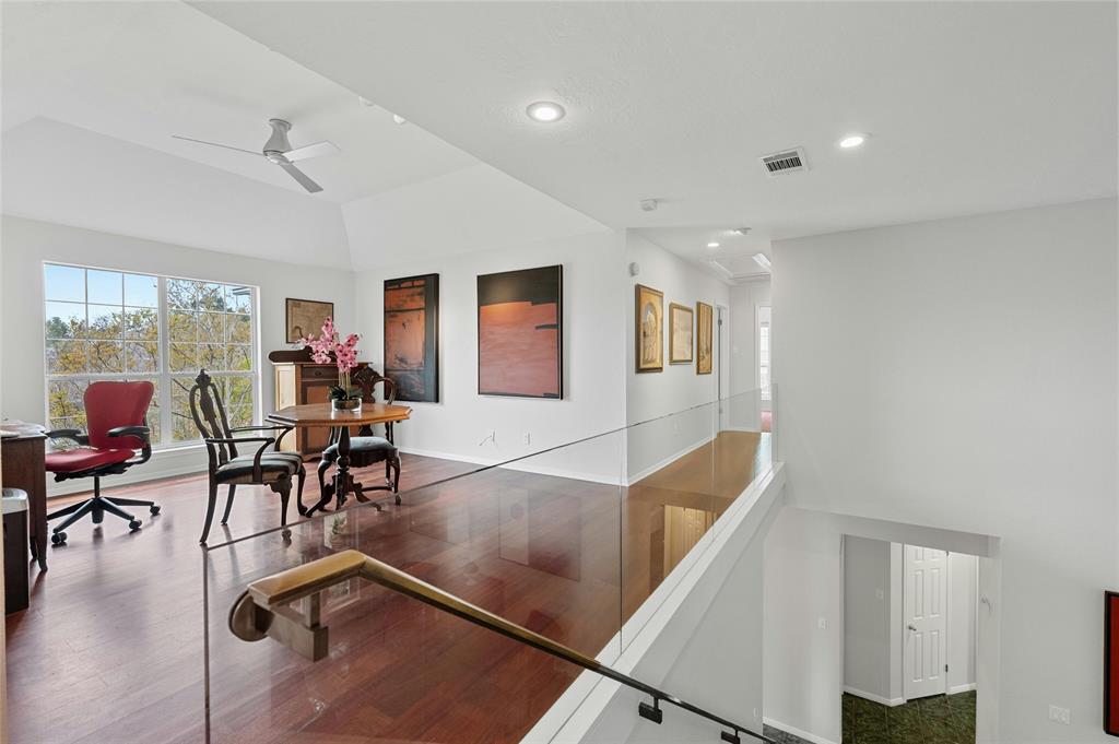 5303 Hanging Cliff CV