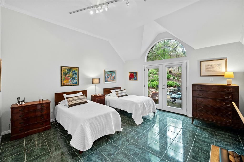 5303 Hanging Cliff CV