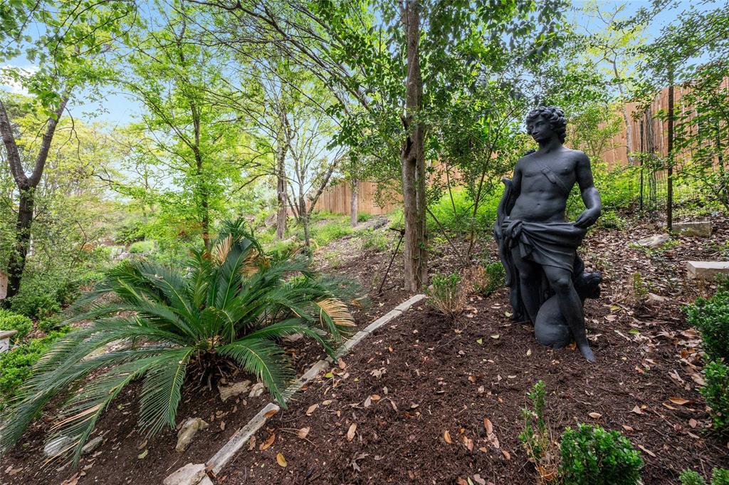 5303 Hanging Cliff CV