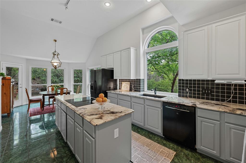 5303 Hanging Cliff CV