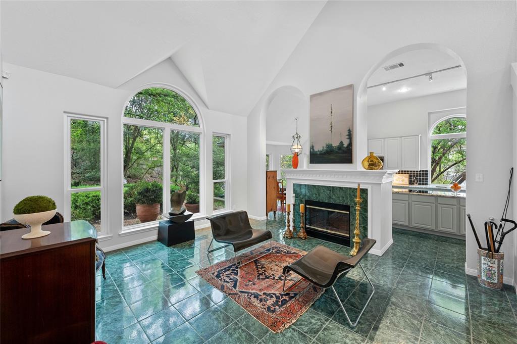 5303 Hanging Cliff CV