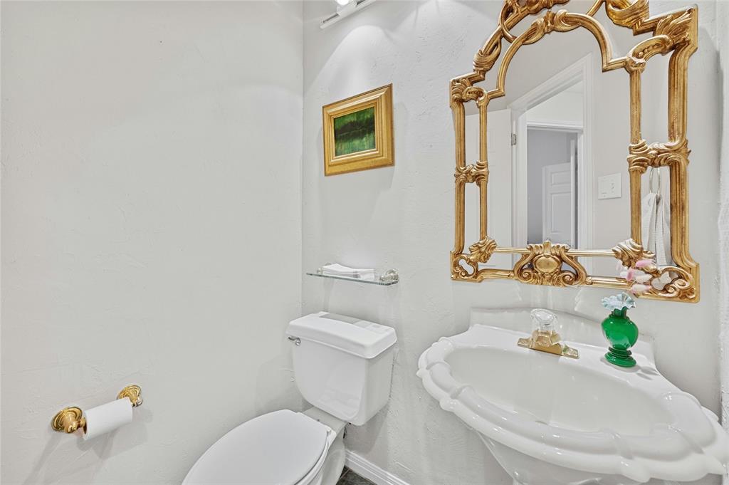 5303 Hanging Cliff CV