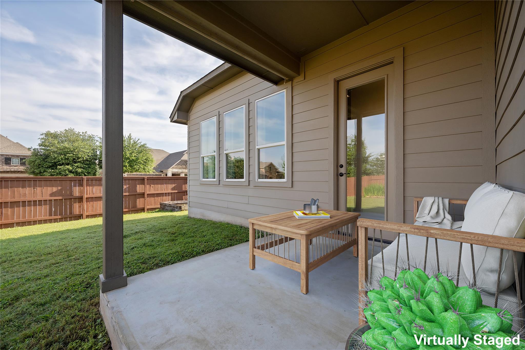 1613 Long Shadow LN