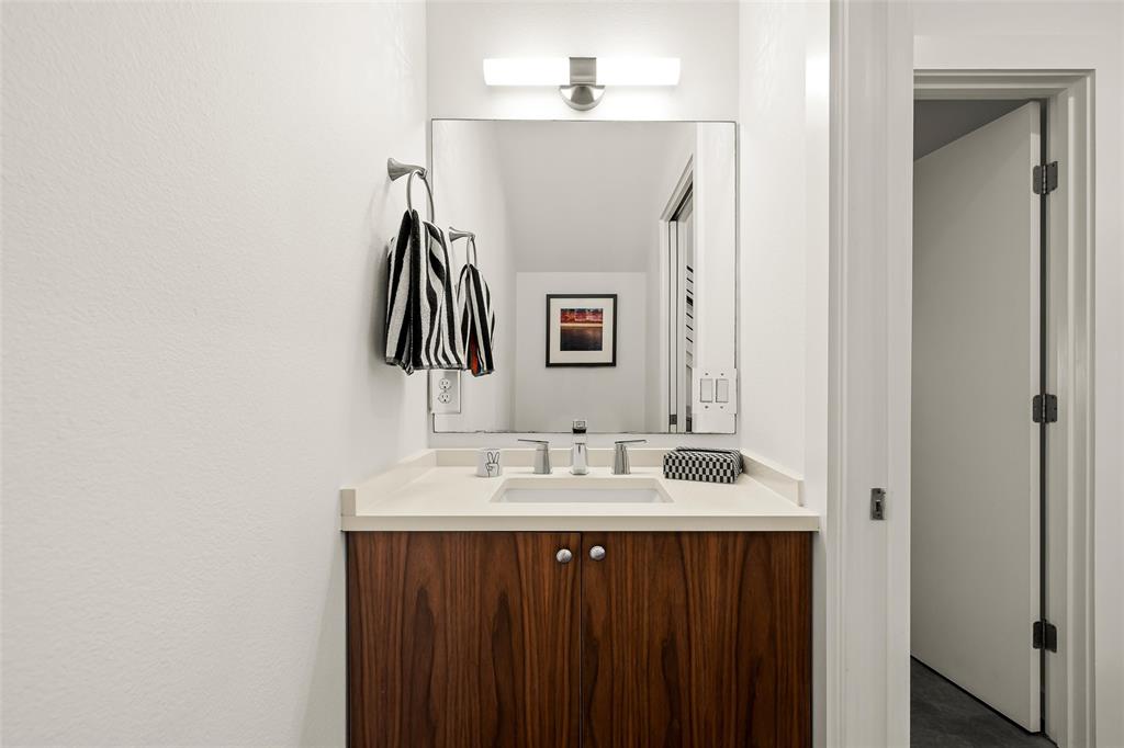 1900 Richcreek RD # A