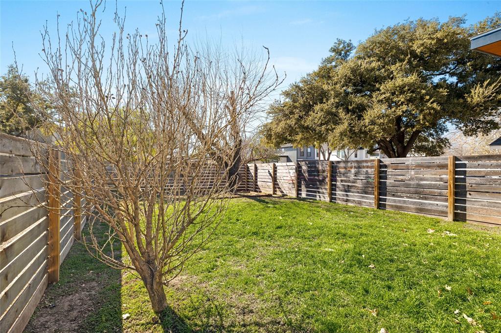 1900 Richcreek RD # A