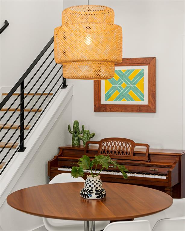 1900 Richcreek RD # A