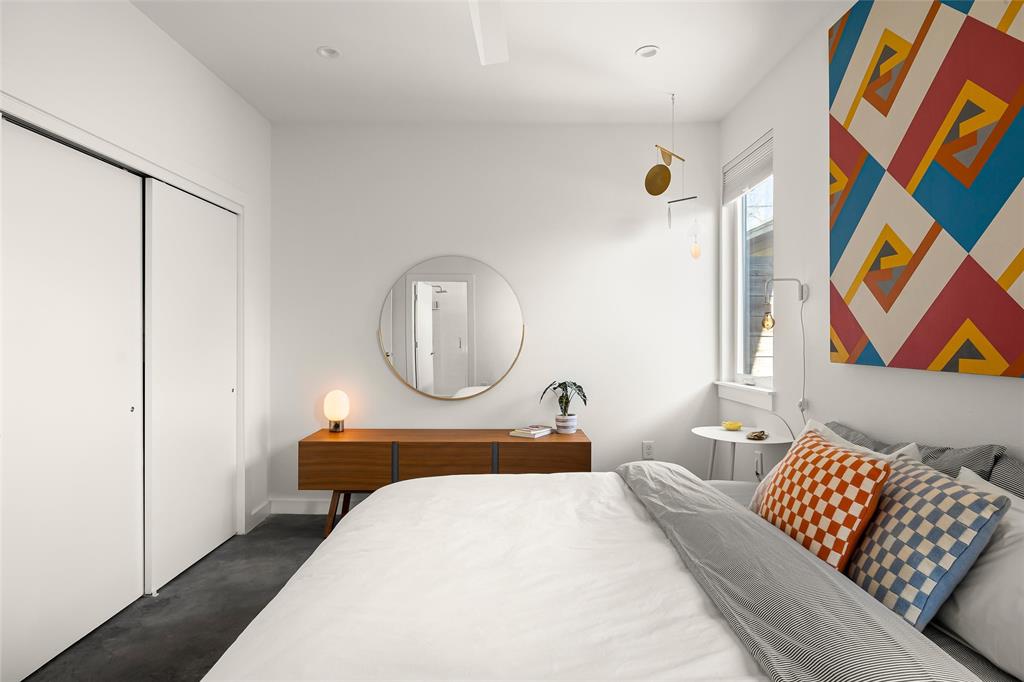 1900 Richcreek RD # A