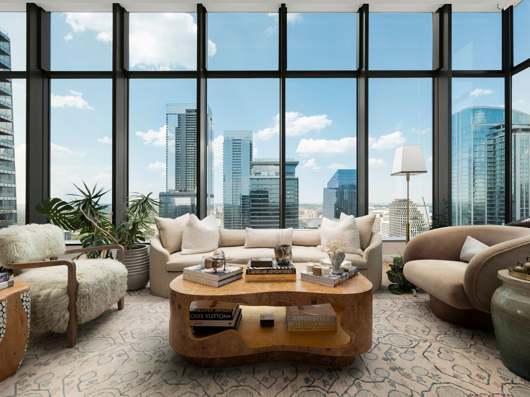 210 Lavaca ST # 3504