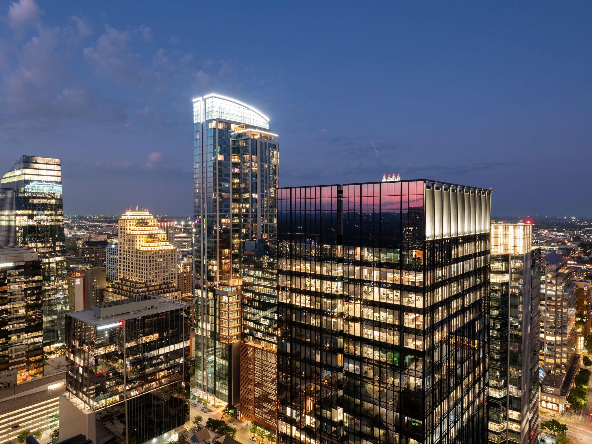 210 Lavaca ST # 3504