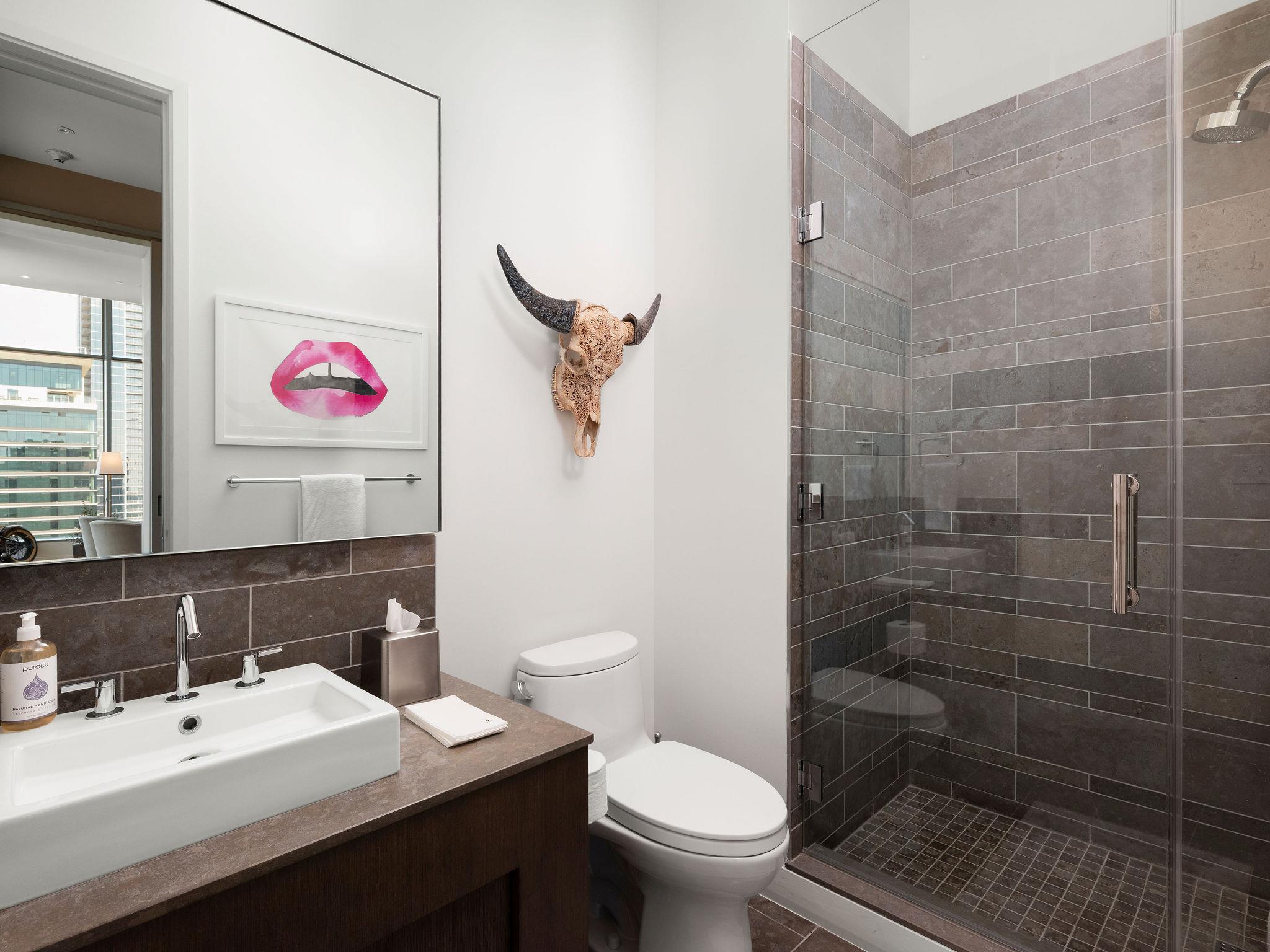 210 Lavaca ST # 3504