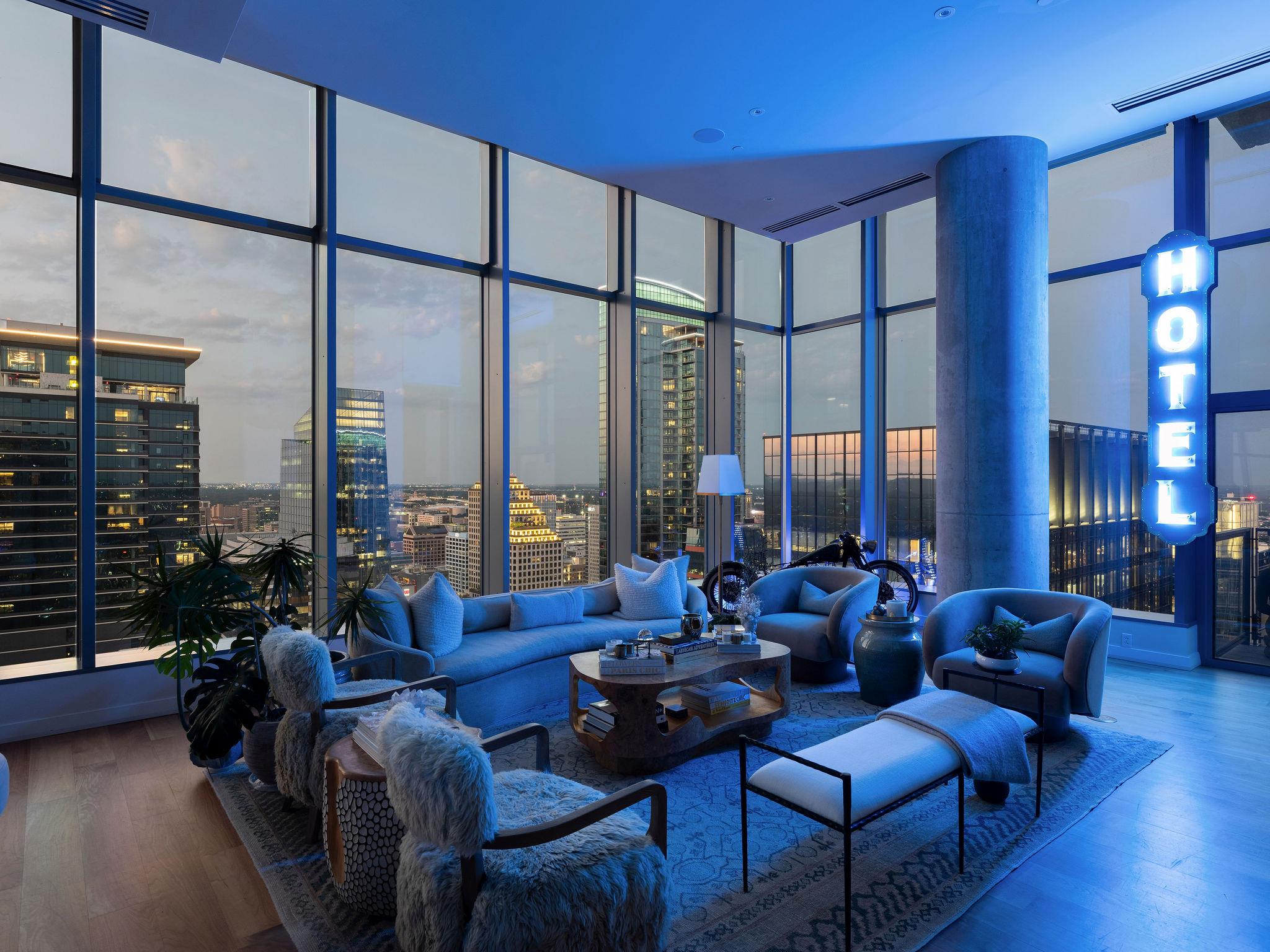 210 Lavaca ST # 3504