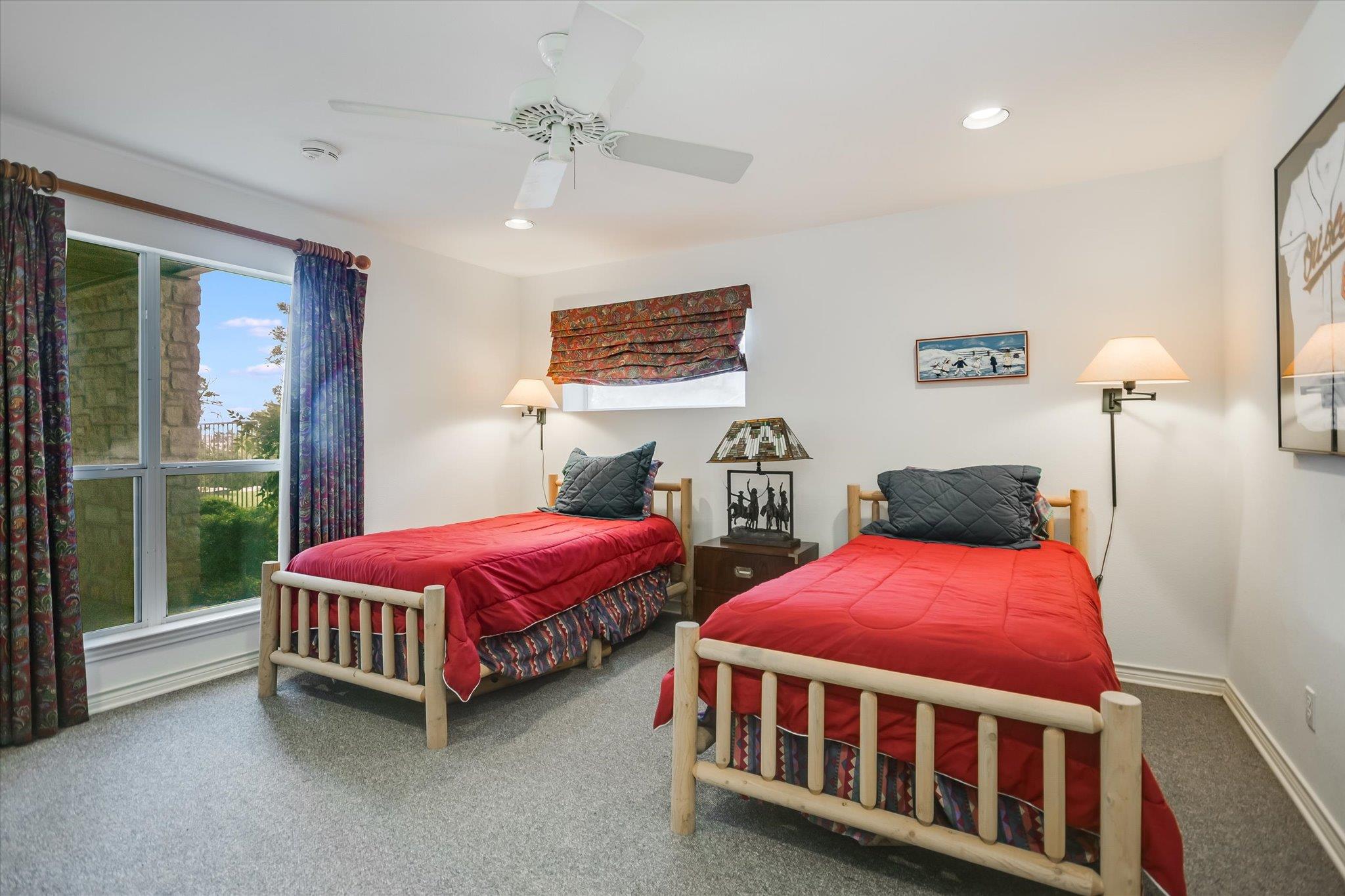 137 Firebird ST