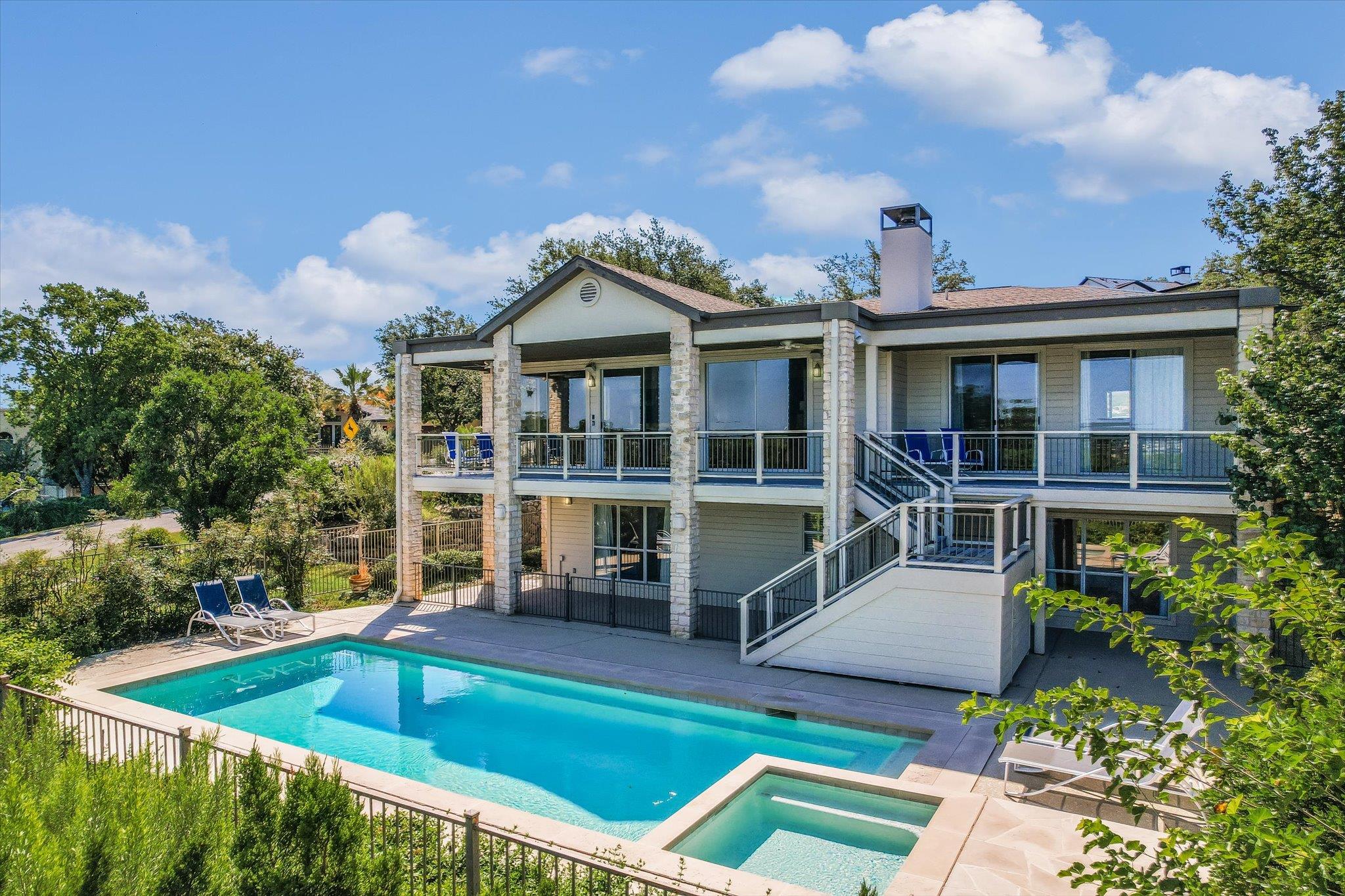 137 Firebird ST