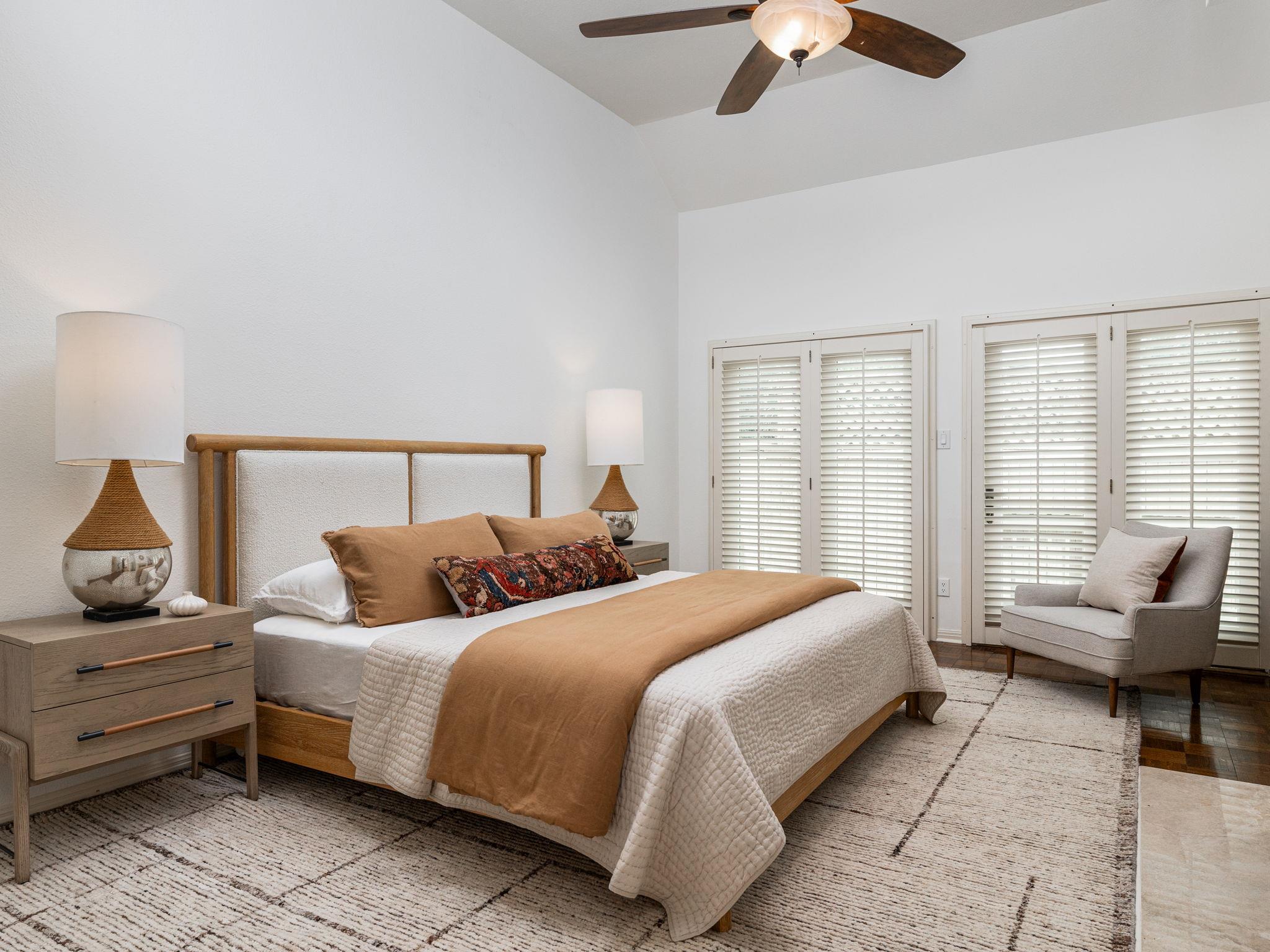 3111 Windsor RD Unit: E