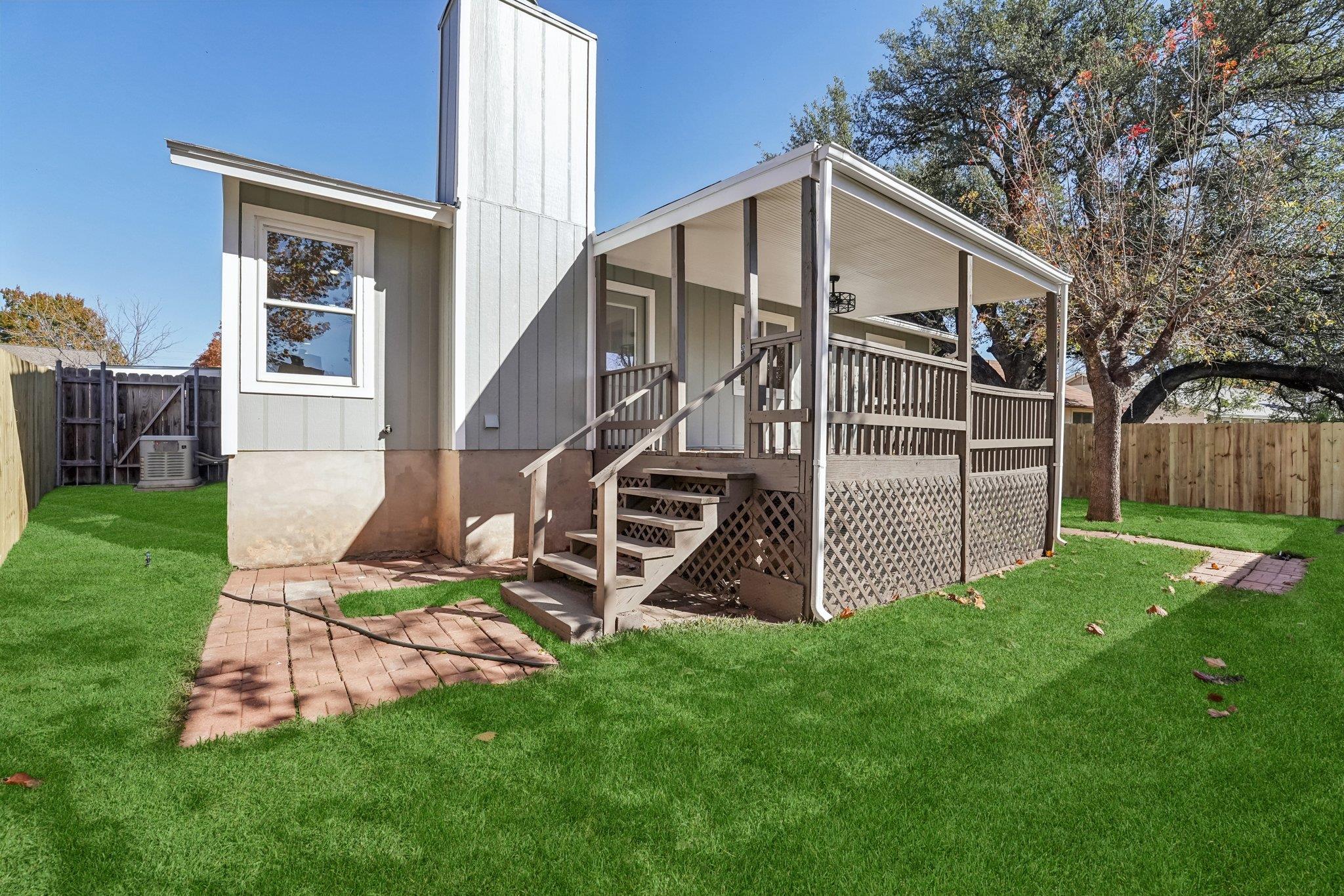 4901 Transit CIR