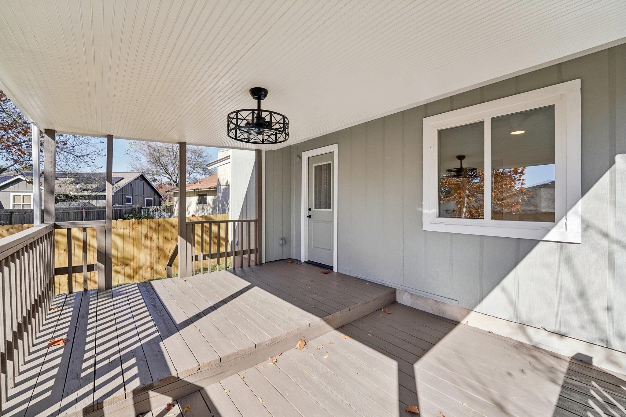 4901 Transit CIR