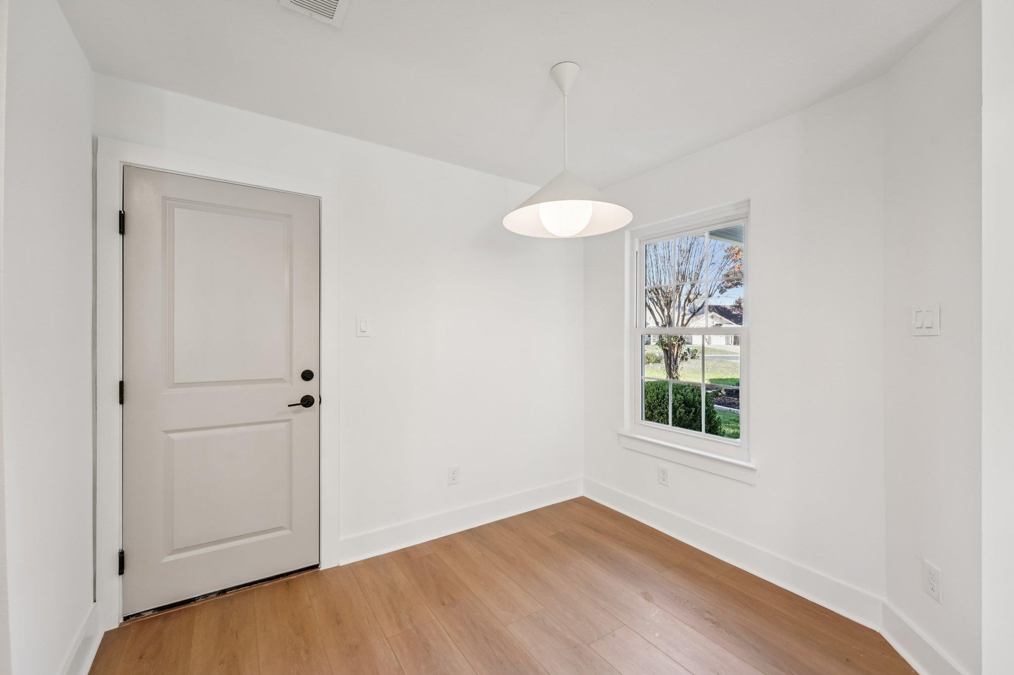 4901 Transit CIR